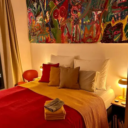 Balcony & King Size Bed * Prague