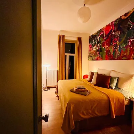 Апартаменты Balcony & King Size Bed *
